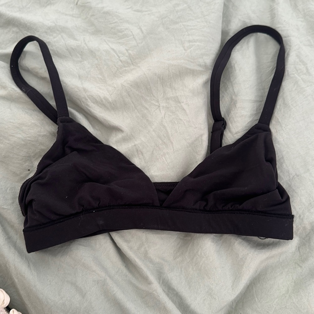 Skims bra